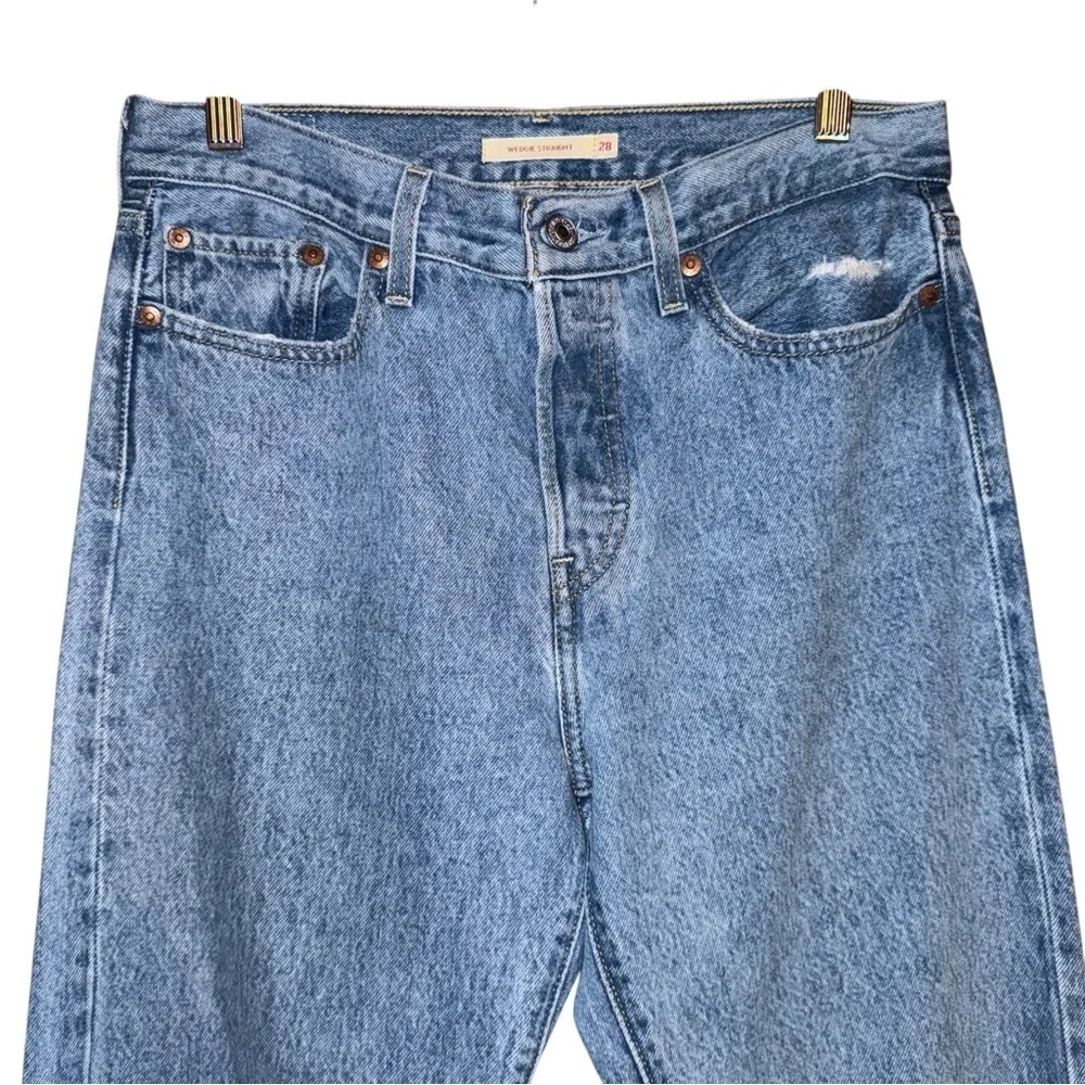 LEVI’S Wedgie Straight High Rise Jeans in Luxor Lanes Size 28 - Picture 4 of 13